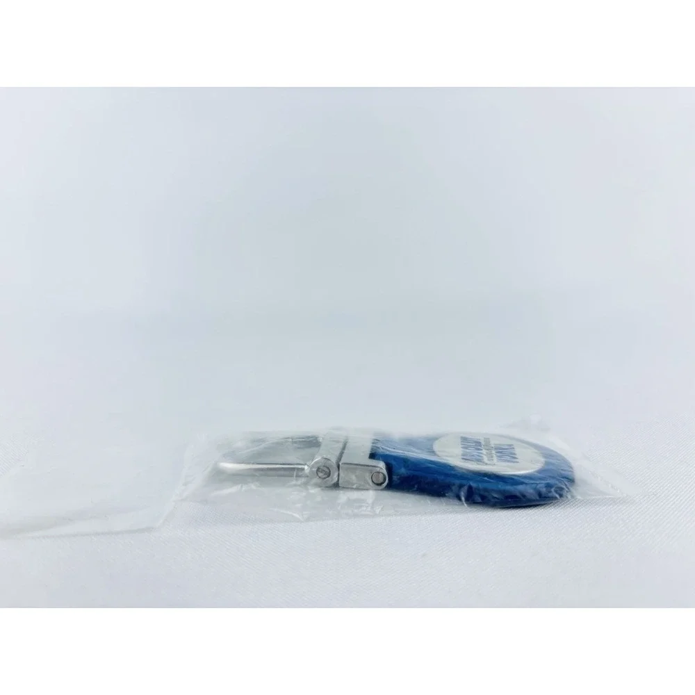 Absolut Vodka Logo Keychain - Liquor Advertising - New‎ - Sweden - Key ring